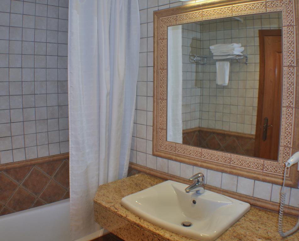 Hostal La Font Os de Civís Rum bild
